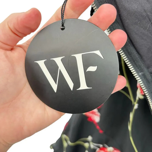 White Fox Boutique Monte Carlo Mini Dress Black Red Floral Size XS - Picture 12 of 15